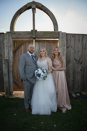 Piper & Eddie [Bride Family] 090