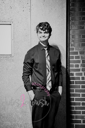 Jacob [MHS class of 2024] 041