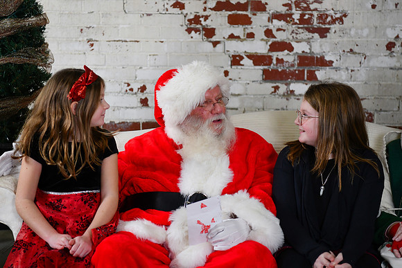 2024 Santa [Knotts] 25