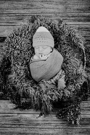 Baby Hart [peek] 24