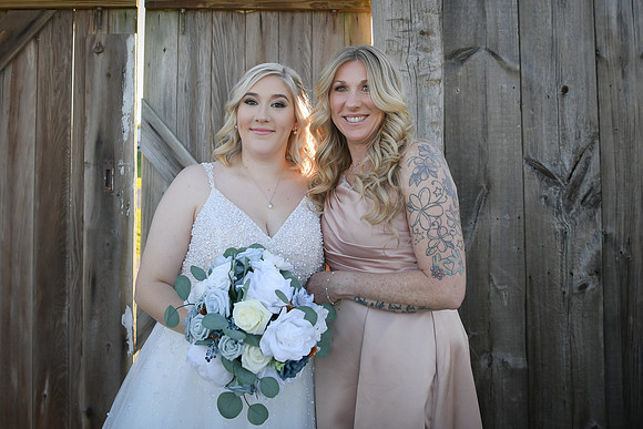 Piper & Eddie [Bride Family] 106