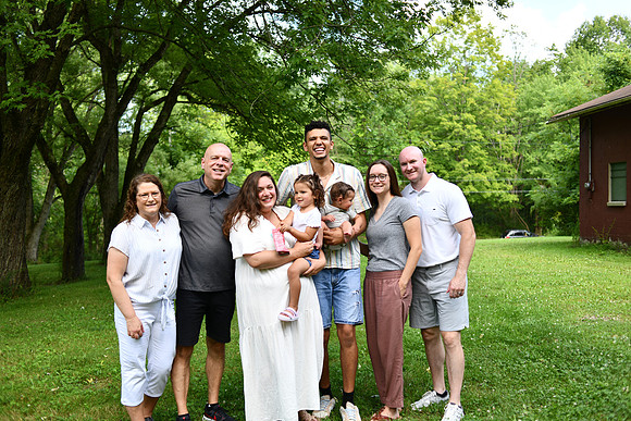 Ash Family 052