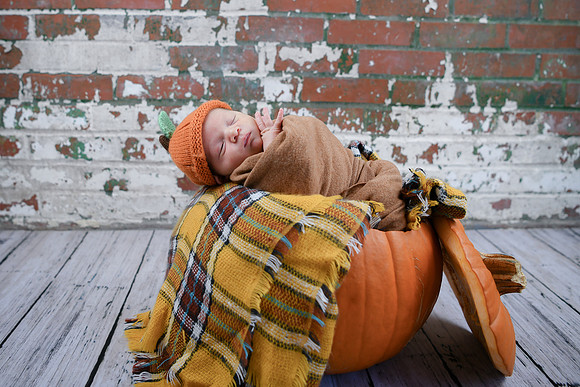Carter [Newborn] 095