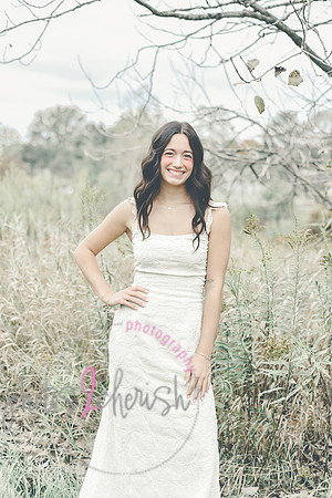 Kate MHS Class of 2025 [peek] 021