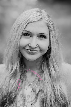 Gwen [MHS Senior] 188