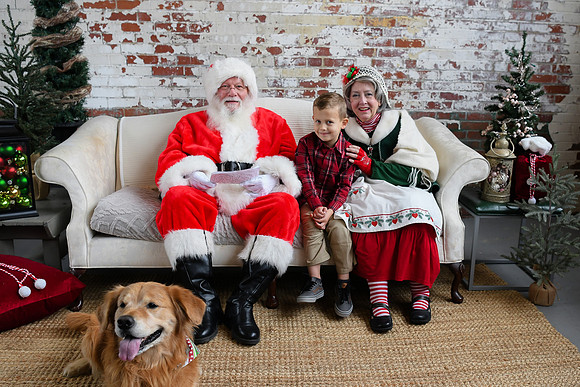 2024 Santa [Hutchinson] 34
