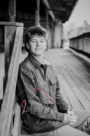 2025 MHS Senior [Cameron] 011