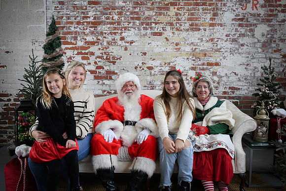 2024 Santa [Derringer] 33