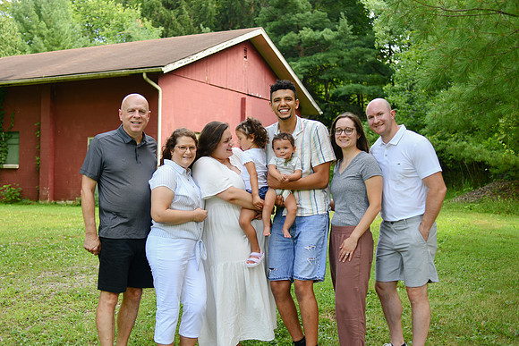 Ash Family 046