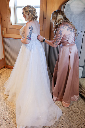 Piper & Eddie WD [getting ready] 62