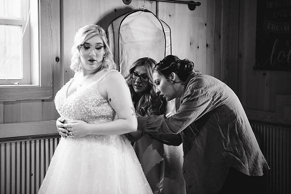 Piper & Eddie WD [getting ready] 56