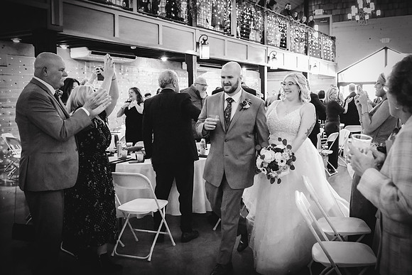 Piper & Eddie [reception ent] 096