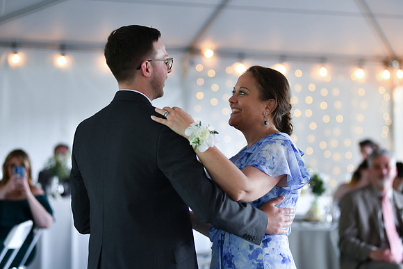 Carter & Marlah Reception [Mother Son Dance] 092