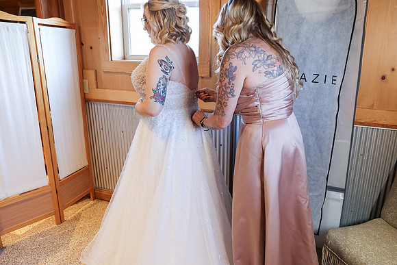 Piper & Eddie WD [getting ready] 60